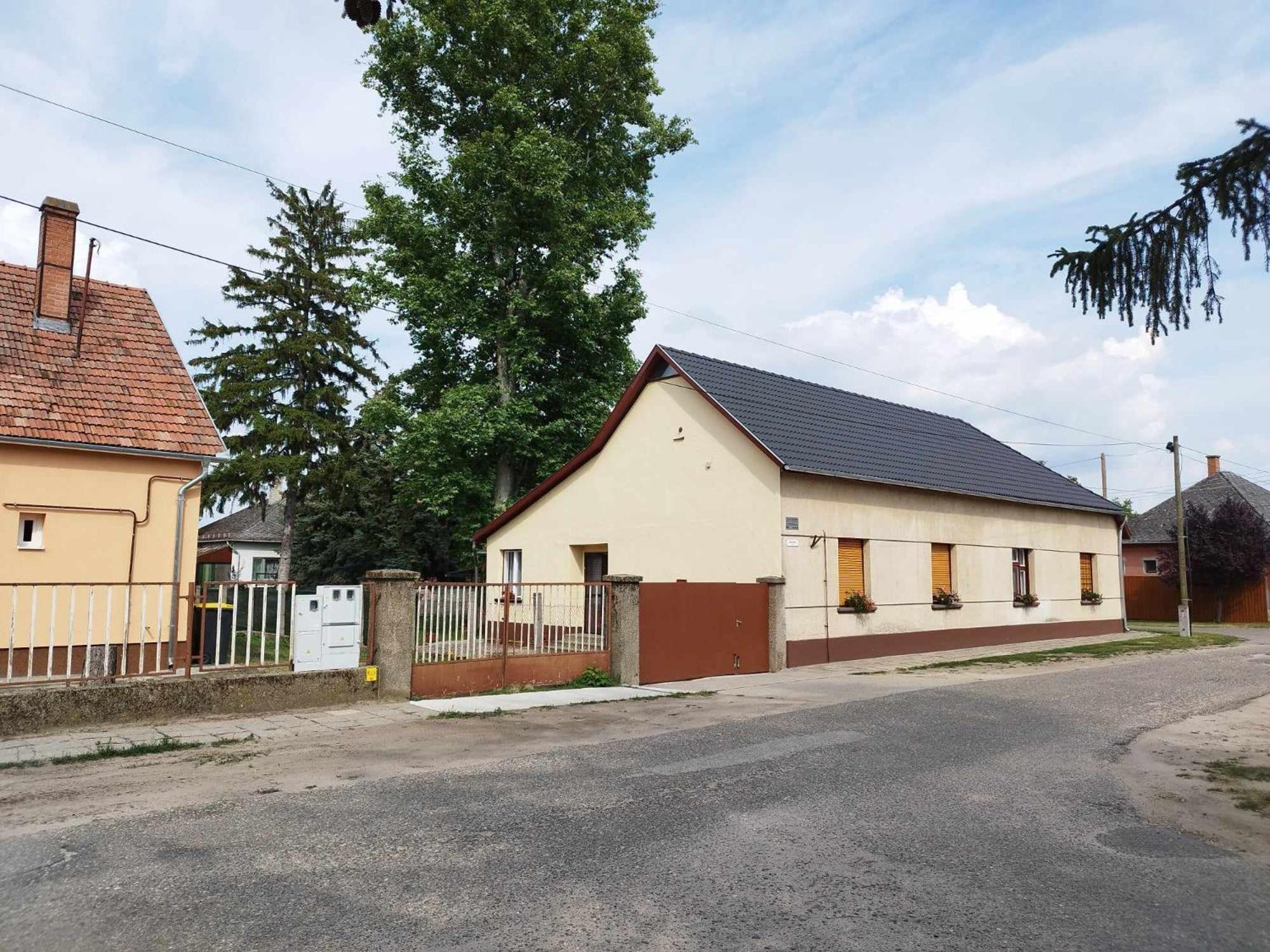 Tartós Szegfű Vendégház, Magánszállás Tazlar Exterior foto
